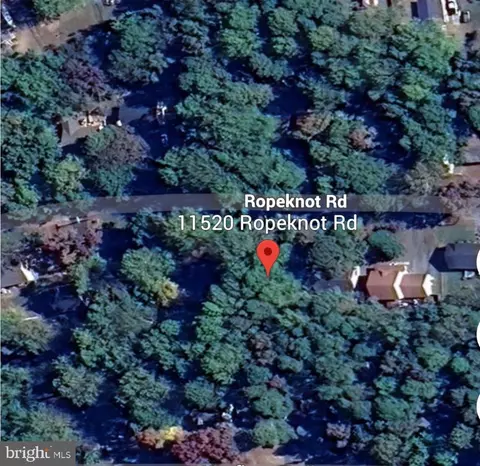 11520 Ropeknot Rd, Lusby, MD 20657