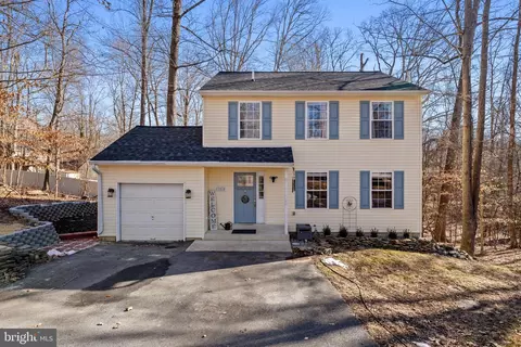 11510 Ventura Trl, Lusby, MD 20657