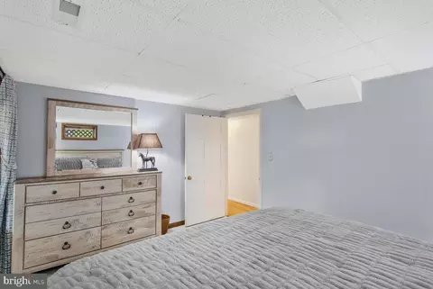 Bedroom - 263 Frontier Trl, Lusby, MD 20657 photo 9 of 11