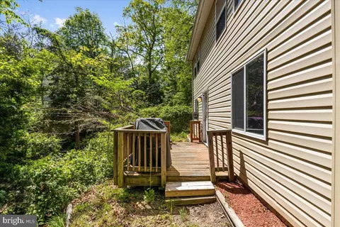 976 Eagle Pt, Lusby, MD 20657 photo 28