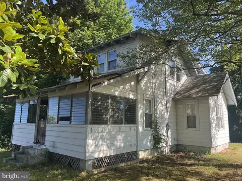 6730 Solomons Island Rd, Sunderland, MD 20689