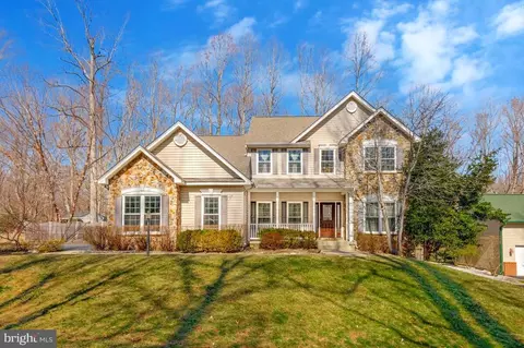 490 Sweetbriar Ln, Huntingtown, MD 20639