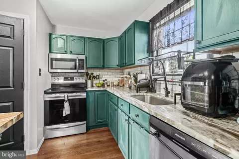 Kitchen - 563 Maple Way, Lusby, MD 20657 photo 4 of 4