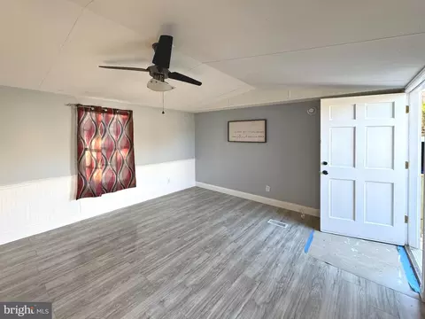 9172 Southern Maryland Blvd, Owings, MD 20736