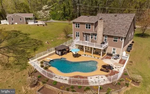 2720 Emmanuel Church Rd, Huntingtown, MD 20639