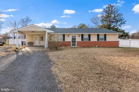 12198 Cavalier Dr, Dunkirk, MD 20754