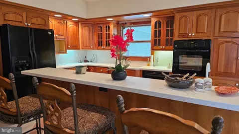 Kitchen - 13870 Dowell Rd, Solomons, MD 20688 photo 2 of 4