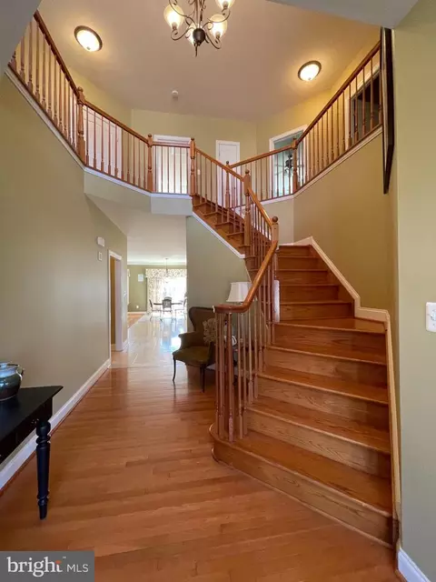 7607 Donerail Ct, Chesapeake Beach, MD 20732