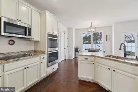Kitchen - 8234 Copperleaf Ct, Owings, MD 20736 photo 2 of 3