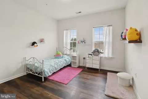 Bedroom - 8234 Copperleaf Ct, Owings, MD 20736 photo 9 of 9