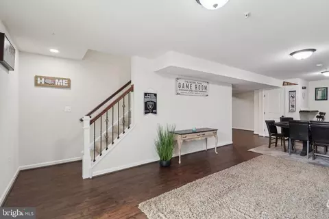 Entry Way - 8234 Copperleaf Ct, Owings, MD 20736 photo 28 of 31