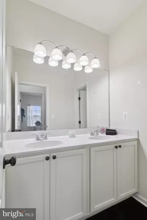 Bath - 8234 Copperleaf Ct, Owings, MD 20736 photo 2 of 4