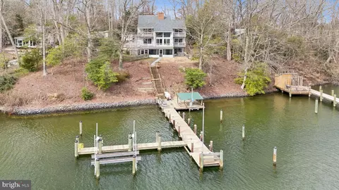 12106 Preston Dr, Lusby, MD 20657