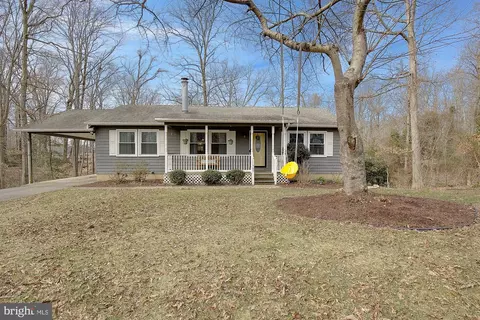 11569 Deadwood Dr, Lusby, MD 20657