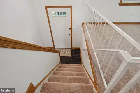 Entry Way - 9911 Jonathan Dr, Dunkirk, MD 20754 photo 1 of 3