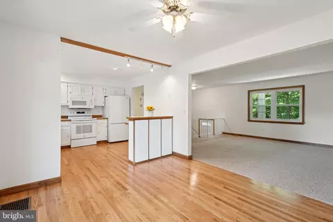 Other - 9911 Jonathan Dr, Dunkirk, MD 20754 photo 3 of 11