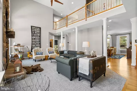 Living - 11025 Judith Ln, Dunkirk, MD 20754 photo 1 of 3