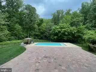 Exterior - 11025 Judith Ln, Dunkirk, MD 20754 photo 6 of 6