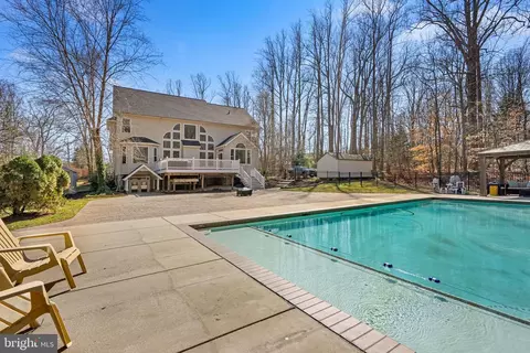 Exterior - 11025 Judith Ln, Dunkirk, MD 20754 photo 2 of 6