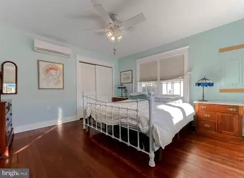 Bedroom - 14321 Calvert St, Solomons, MD 20688 photo 1 of 7