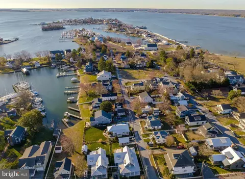 View/Area - 14321 Calvert St, Solomons, MD 20688 photo 6 of 16