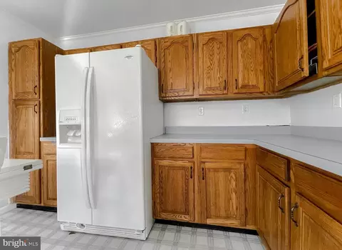 Kitchen - 14321 Calvert St, Solomons, MD 20688 photo 6 of 6