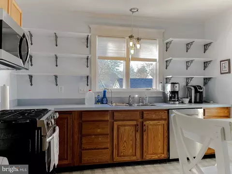 Kitchen - 14321 Calvert St, Solomons, MD 20688 photo 3 of 6