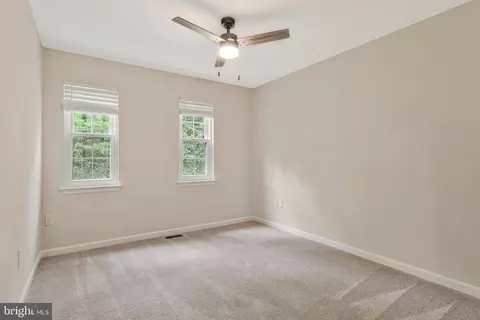9520 Owens Ln, Dunkirk, MD 20754 photo 12