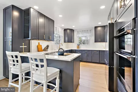 Kitchen - 11213 Oakwood Dr, Dunkirk, MD 20754 photo 1 of 5