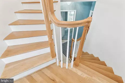 Entry Way - 11213 Oakwood Dr, Dunkirk, MD 20754 photo 2 of 3