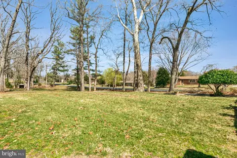 Exterior - 11213 Oakwood Dr, Dunkirk, MD 20754 photo 8 of 8
