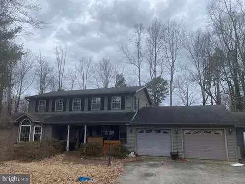 5715 Oakcrest, Saint Leonard, MD 20685