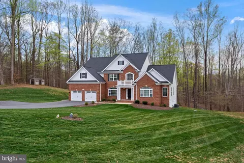 765 Blueberry Ct, Huntingtown, MD 20639