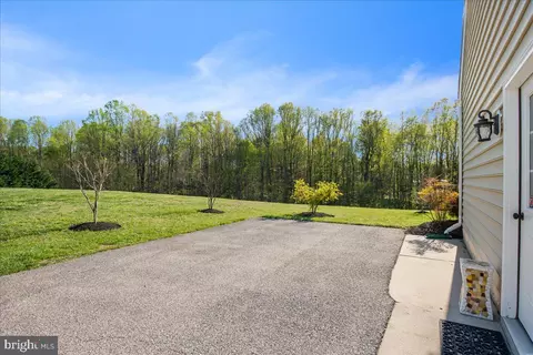 Exterior - 12670 Perrywood Ln, Dunkirk, MD 20754 photo 5 of 20