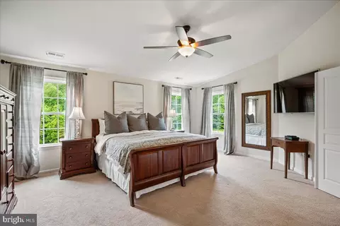 Bedroom - 12670 Perrywood Ln, Dunkirk, MD 20754 photo 4 of 10
