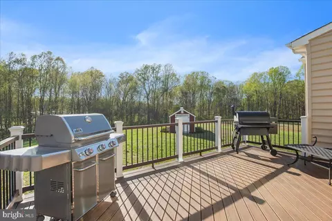 Exterior - 12670 Perrywood Ln, Dunkirk, MD 20754 photo 12 of 20
