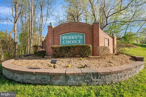 View/Area - 12670 Perrywood Ln, Dunkirk, MD 20754 photo 1 of 5