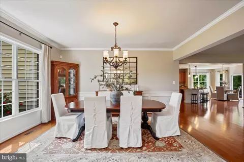 Dining - 12670 Perrywood Ln, Dunkirk, MD 20754 photo 4 of 9