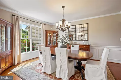 Dining - 12670 Perrywood Ln, Dunkirk, MD 20754 photo 2 of 9