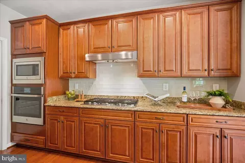 Kitchen - 12670 Perrywood Ln, Dunkirk, MD 20754 photo 10 of 14
