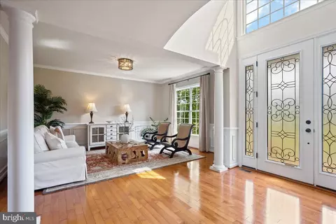 Entry Way - 12670 Perrywood Ln, Dunkirk, MD 20754 photo 2 of 28