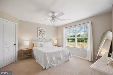 Bedroom - 12670 Perrywood Ln, Dunkirk, MD 20754 photo 5 of 10