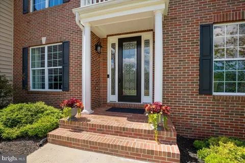 Exterior - 12670 Perrywood Ln, Dunkirk, MD 20754 photo 8 of 20