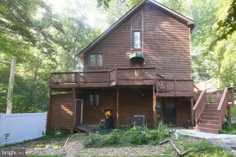 11554 Durango Dr, Lusby, MD 20657