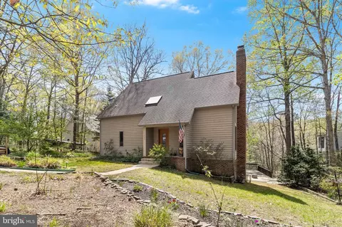 247 Frontier Trl, Lusby, MD 20657