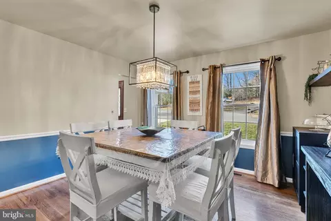 Dining - 9805 Empire Ct, Dunkirk, MD 20754 photo 2 of 3