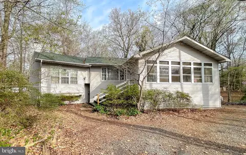 12473 Catalina Dr, Lusby, MD 20657