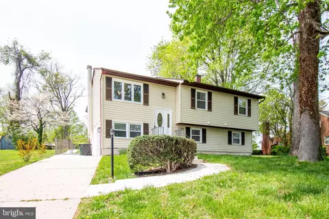 7828 Deforest Dr, Chesapeake Beach, MD 20732