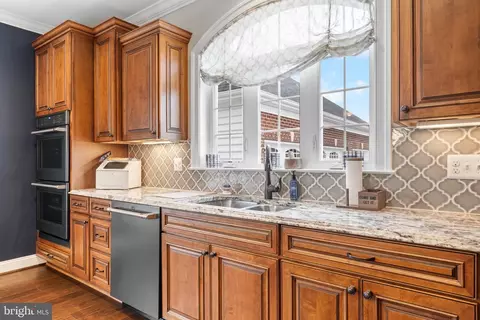 Kitchen - 2310 Golf Club Dr, Dunkirk, MD 20754 photo 6 of 7