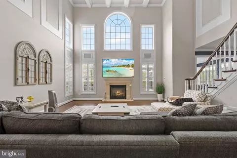 Living - 2310 Golf Club Dr, Dunkirk, MD 20754 photo 1 of 1